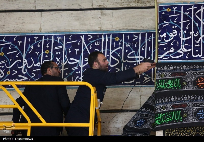 قم در آستانه محرم؛ حرم حضرت معصومه(س) عزادار امام حسین(ع)+تصویر