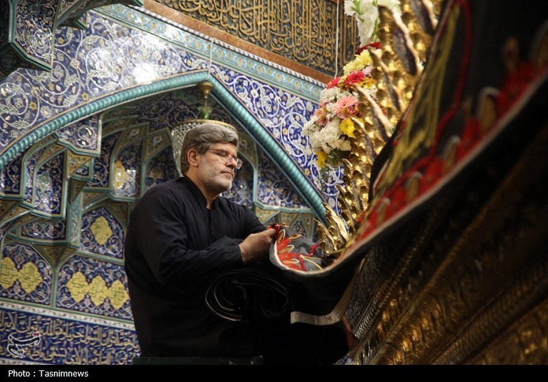 قم در آستانه محرم؛ حرم حضرت معصومه(س) عزادار امام حسین(ع)+تصویر