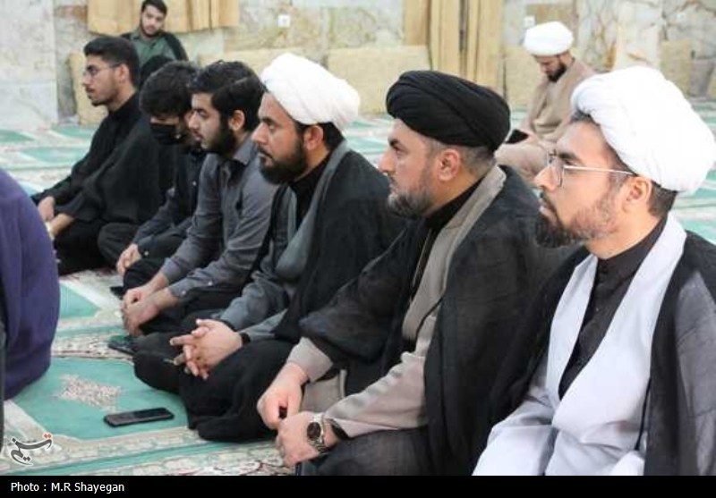 مراسم سالگرد ارتحال امام (ره) در مدرسه علمیه بوشهر