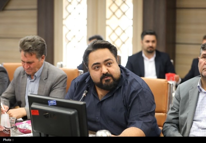 نشست استاندار چهارمحال‌وبختیاری با احزاب اصلاح‌طلب برگزار شد