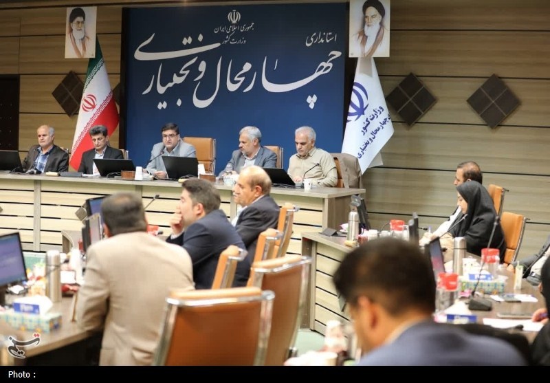 نشست استاندار چهارمحال‌وبختیاری با احزاب اصلاح‌طلب برگزار شد
