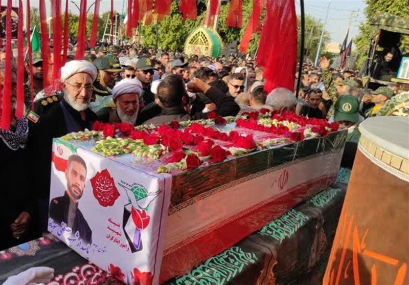 تشییع پیکر مطهر شهید مصطفی سوباط در صفی‌آباد دزفول