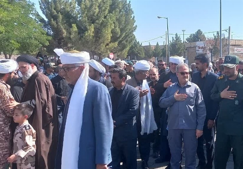 پیکر مطهر شهید اقتدار اسماعیل نادی در سربیشه تشییع شد+ تصویر