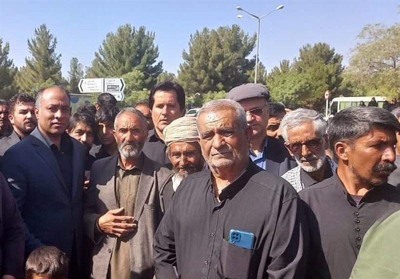 پیکر مطهر شهید اقتدار اسماعیل نادی در سربیشه تشییع شد+ تصویر