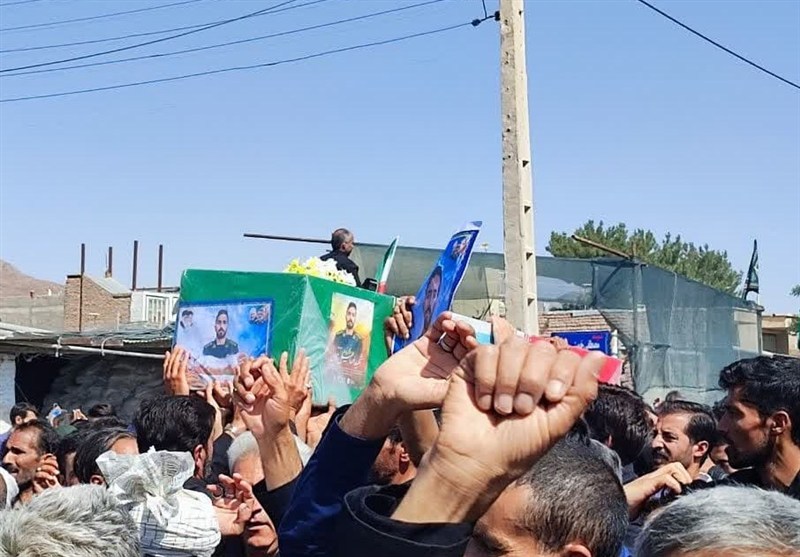 پیکر مطهر شهید اقتدار اسماعیل نادی در سربیشه تشییع شد+ تصویر