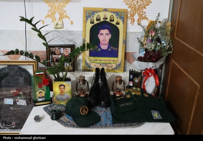 دیدار نماینده ولیفقیه در سازمان بسیج با خانواده شهیدان نوفرستی و زیبا