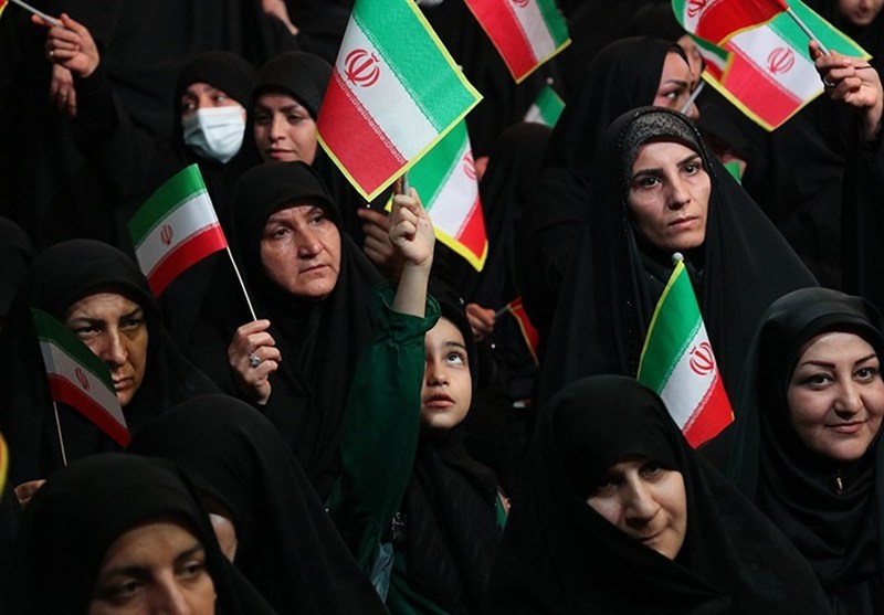 2 زن، 2 راه، یک سرنوشت؛ شهادت در مسیر آگاهی