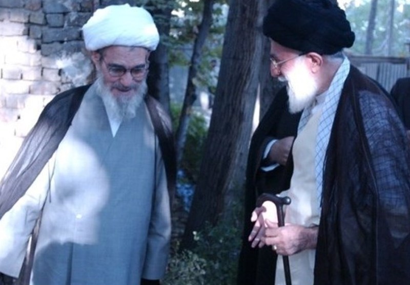 آیت‌الله مشکینی؛ الگوی بی‌بدیل انقلابی و استادی بی‌همتا در فقه و اخلاق