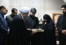 ابلاغ پیام رهبر معظم انقلاب به خانواده شهید غیب‌پرور