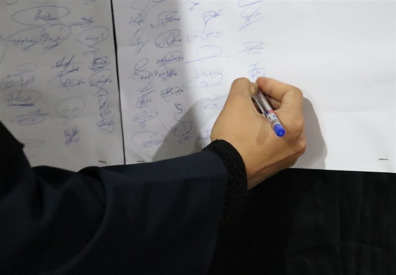 اجتماع کودکان زینبیون در جنوب بوشهر برگزار شد