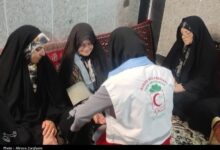 ارائه خدمات بهداشتی و درمانی به اهالی روستای کردان‌ده توسط هلال‌احمر