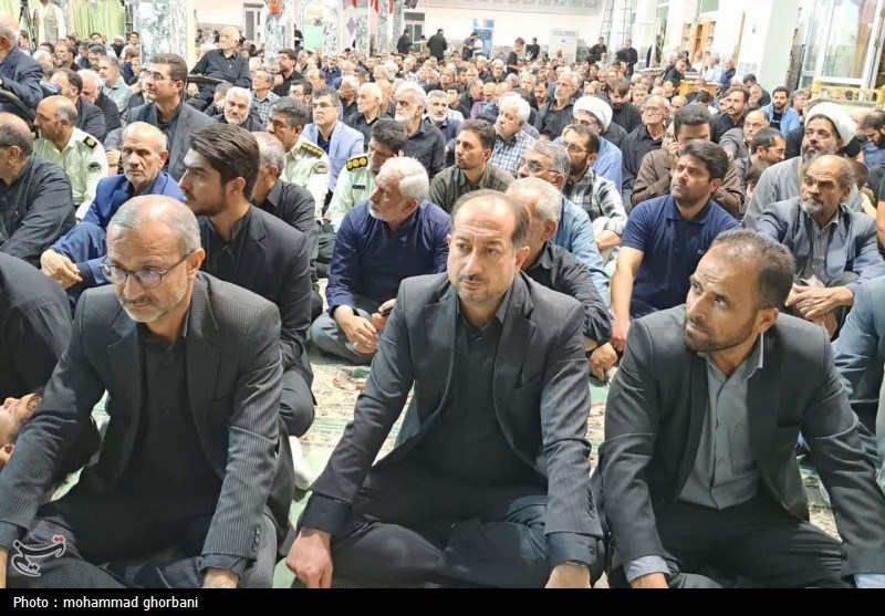 از ملت ایران باید یک صدای هیهات مناالذله بلند شود