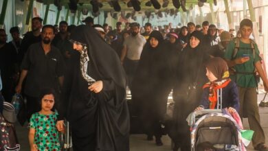 ازدحام شدید زائران در مرز مهران/ مسئولان چاره‌اندیشی کنند + فیلم‌