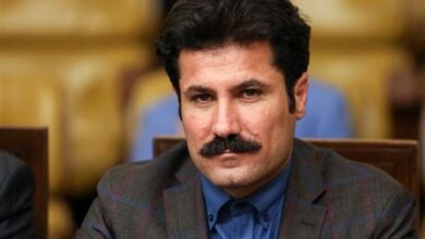 اعتقادی به پایتخت‌نشینی ندارم