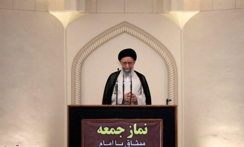 امام سجاد(ع) با صحیفه سجادیه معنویت را به جامعه بازگرداند