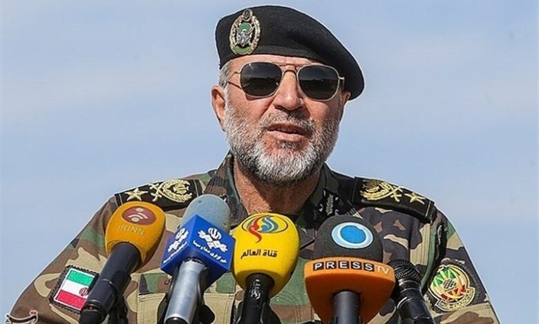 امیر حیدری: ارتش هیچ‌گاه پرچم دفاع را بر زمین ‌نخواهد گذاشت‌