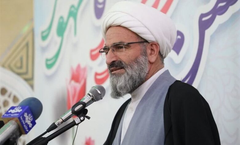 انتظارات امام جمعه سمنان از طلاب