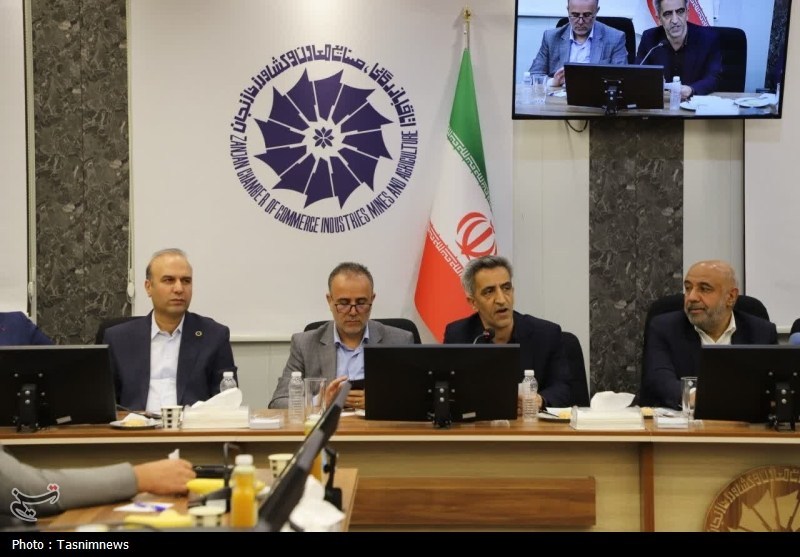 انتقاد تولیدکنندگان زنجان از رویه تأمین اجتماعی