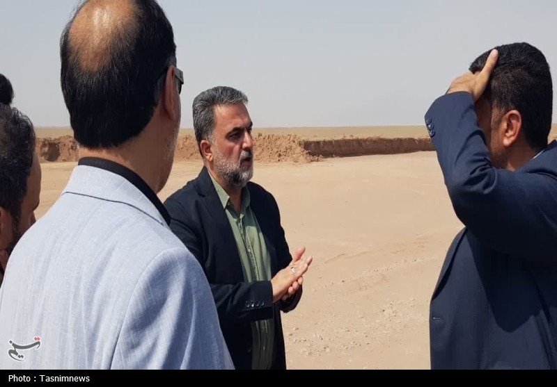 بازدید تیم مدیران نهاد ریاست‌جمهوری از پروژه فرودگاه قم+ تصویر