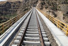 بازدید معاون وزیر راه و شهرسازی از راه آهن اردبیل