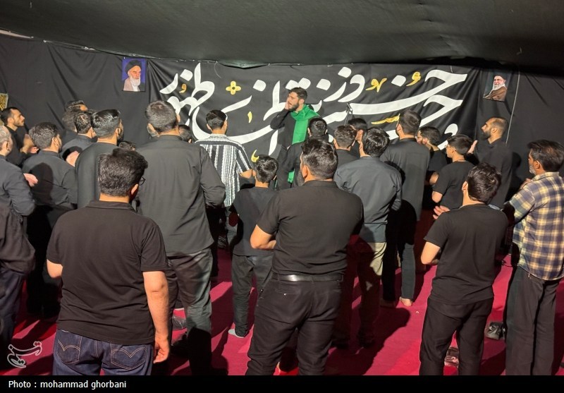 برگزاری مراسم «در خیمه حسین، در انتظار ظهور» در بوستان شهدای گمنام بیرجند