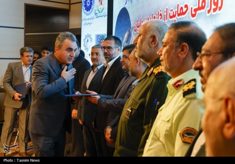 برگزاری همایش نسیم مهر در شهرکرد