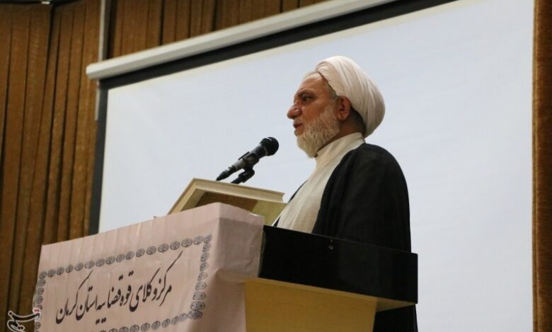 تأکید رئیس‌کل دادگستری استان کرمان بر نقش اجتماعی وکلا در جامعه