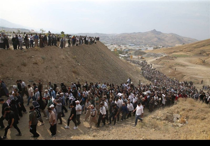 تشییع پیکر حافظ محیط‌زیست در سنندج/ «خبات امینی» آرام گرفت+تصویر