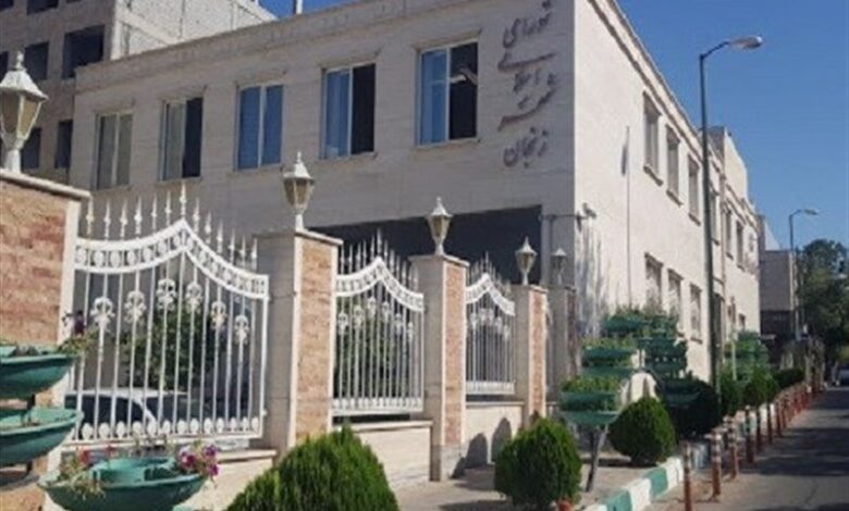 جلسه علنی شورای شهر و حواشی آن/ خبرنگاران جلسه را ترک کردند