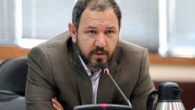 حاجی‌بگلو: اگر مدیران رفتارشان را اصلاح نکنند نامشان را اعلام می‌کنم