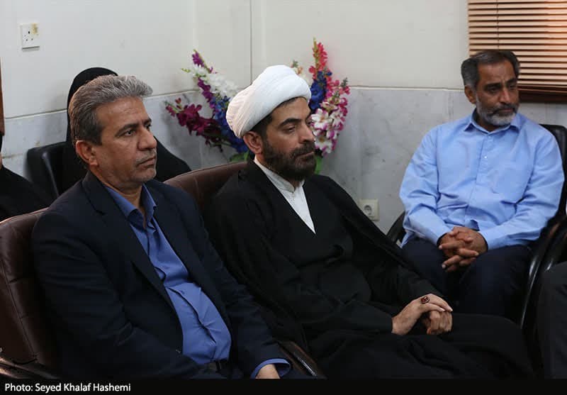 خادمین نماز جمعه بوشهر تجلیل شدند