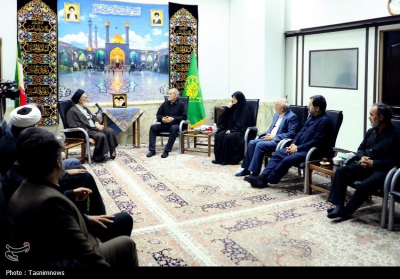 در سفر رئیس‌جمهور به قم چه گذشت؟ + تصاویر