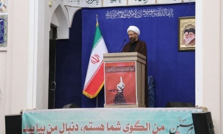 دشمن در مذاکره همان خط میدان جنگ را دنبال می‌کند