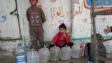 دولت غزه: ۷۰۰ فلسطینی در صفوف دریافت آب شهید شده‌اند