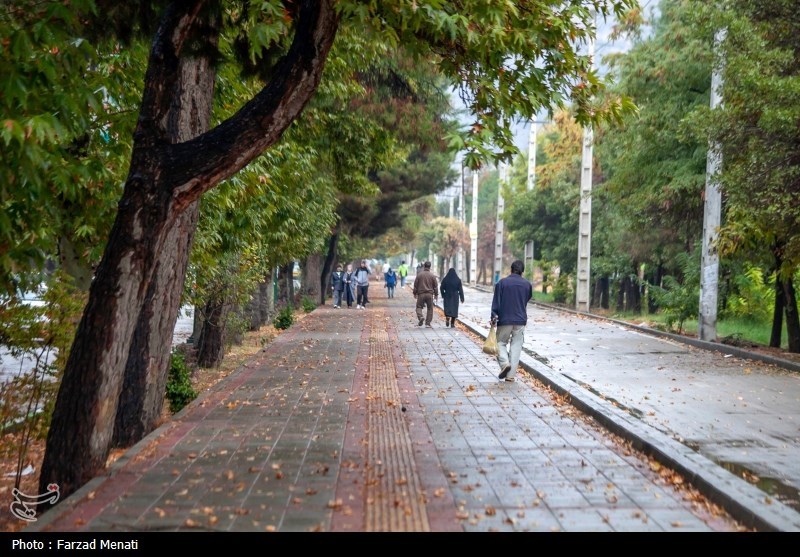 سایه‌بان خدمت در مسیر دلدادگان اربعین/ از آب پاک تا سردخانه یخ برای زائران‌