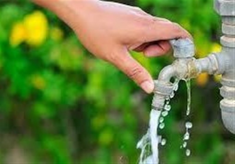 سایه‌بان خدمت در مسیر دلدادگان اربعین/ از آب پاک تا سردخانه یخ برای زائران‌
