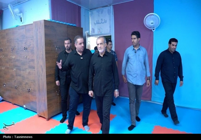سفر سرزده رئیس جمهور به قم+ تصاویر