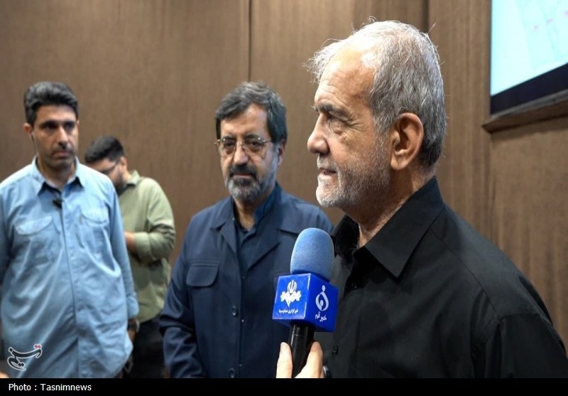 سفر سرزده رئیس جمهور به قم+ تصاویر