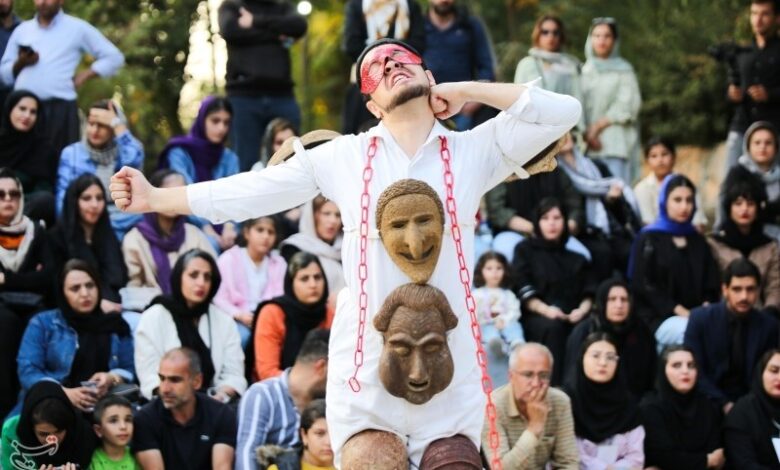 سی‌وششمین جشنواره تئاتر در کردستان کلید خورد