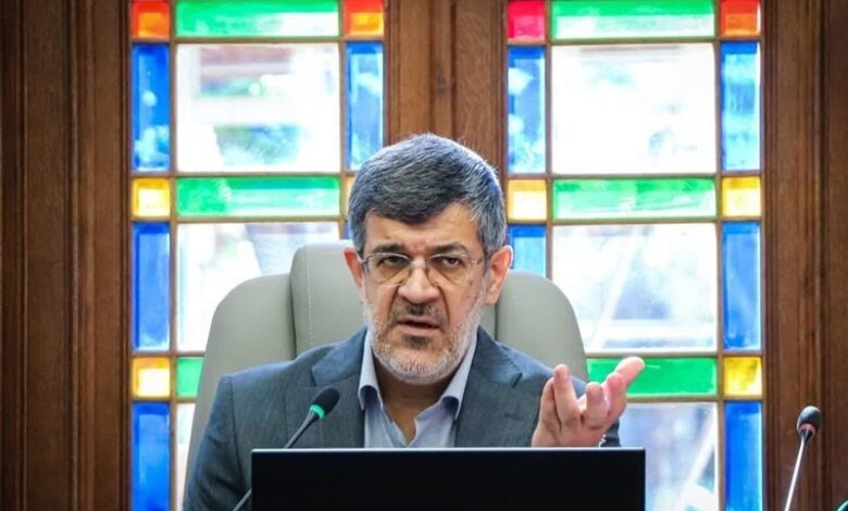 شورای اطلاع‌رسانی نقشی پیشرو در جهت‌دهی به افکار عمومی داشته باشد