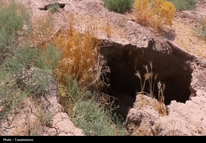 فرونشست 30 سانتی‌ در ورامین/زنگ خطر برای جنوب‌شرق پایتخت+فیلم