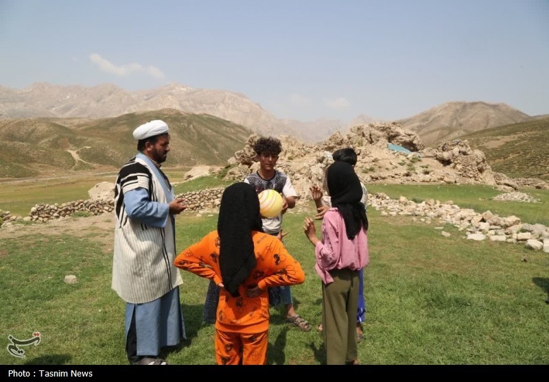 فصل استقبال از عشایر؛ تجلی پیوند دین، فرهنگ و خدمت+تصویر