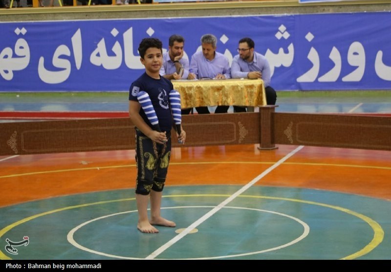 نخستین جشنواره ورزش زورخانه ای خردسالان کشور در همدان برگزار شد