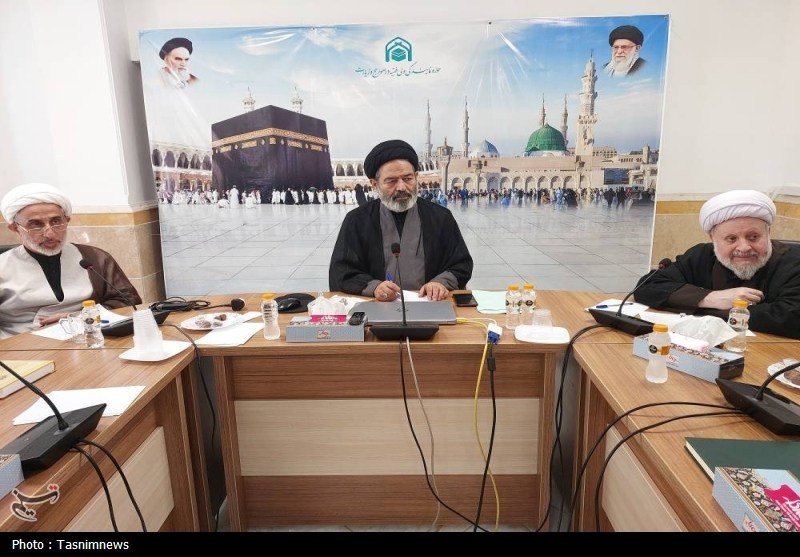 نشست بررسی ظرفیت‌ها و چالش‌های فرهنگی حج در قم برگزار شد