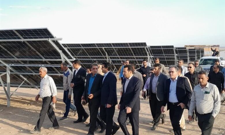 نصب 170 پنل خورشیدی و حذف خاموشی چاه‌های کشاورزی بردسکن