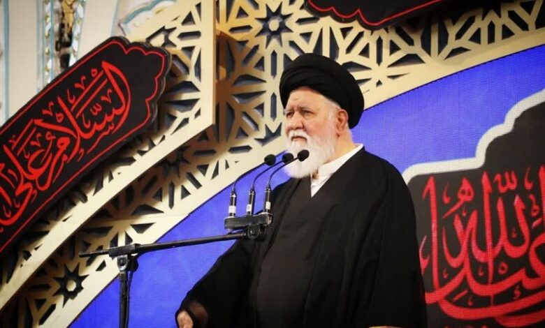 نقش راهبردی رهبر معظم انقلاب در دفاع مقدس 12 روزه
