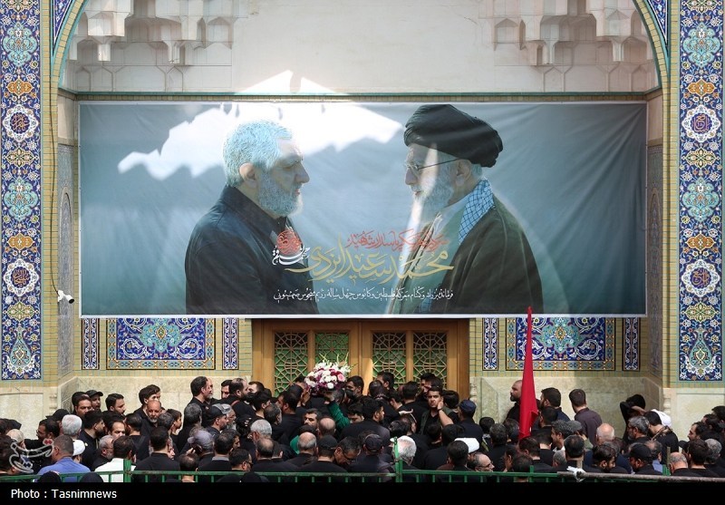 وداع باشکوه امت با سردار مقاومت؛ تشییع حماسی شهید ایزدی در قم+ تصاویر