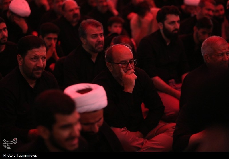 وداع باشکوه با سرلشکر شهید ایزدی در حرم حضرت معصومه(س) + تصاویر