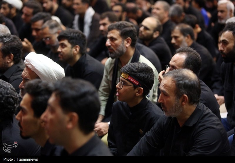 وداع باشکوه با سرلشکر شهید ایزدی در حرم حضرت معصومه(س) + تصاویر