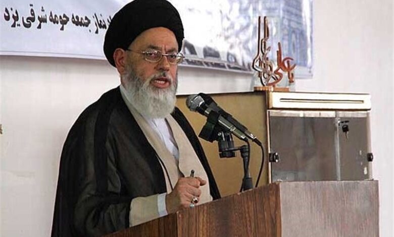 گلایه آیت‌الله‌ مدرسی از تشنگی یزد؛ مصوبات آبی روی کاغذ ماند‌